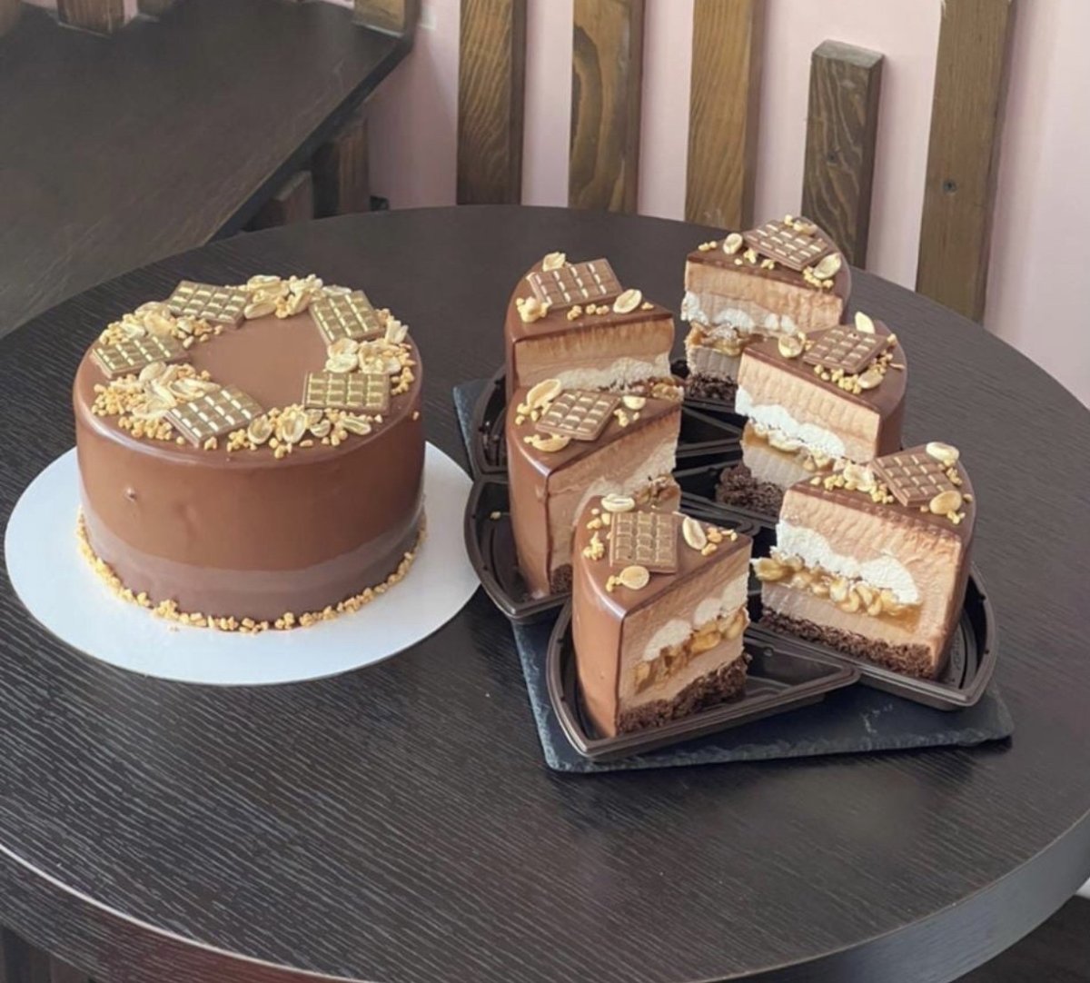 Сникерс арахис карамель