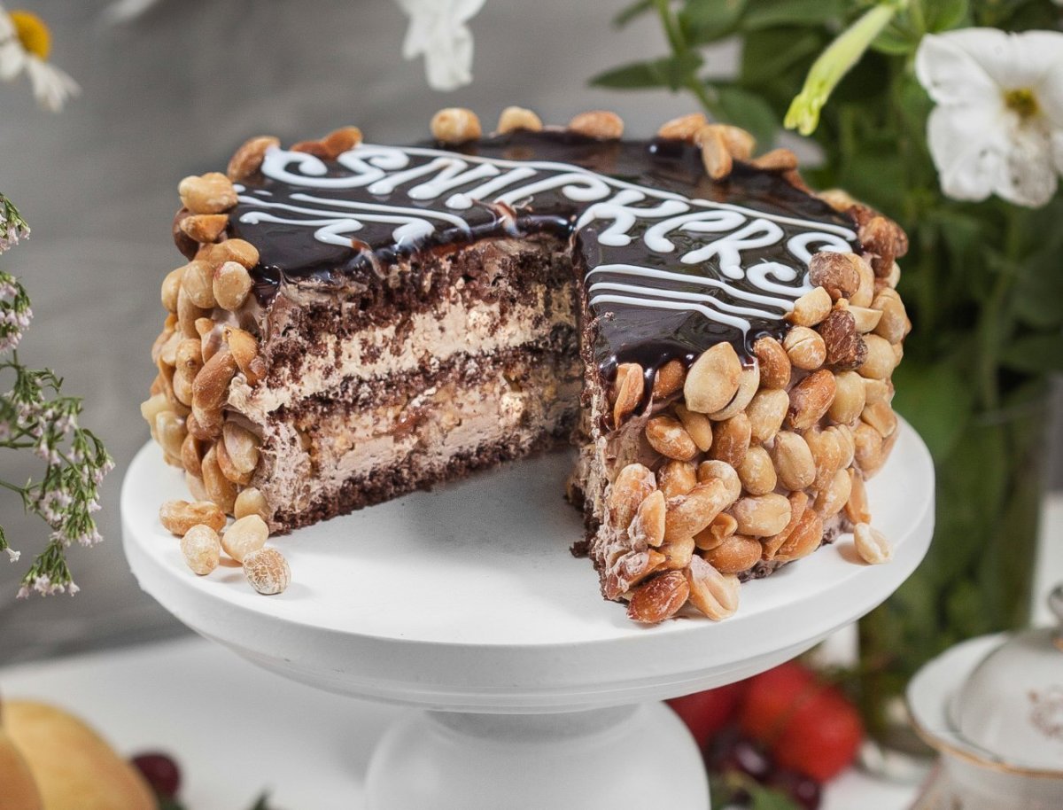 Snickers Mousse Cake - Chocolate Caramel Peanut Mousse Cake