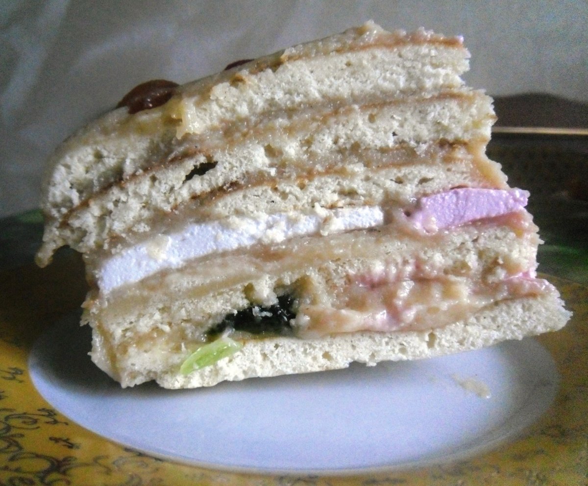 Торт с ежевикой и малиной