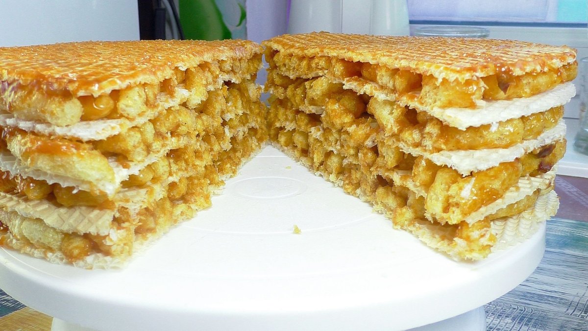 Торт с вафельными коржами
