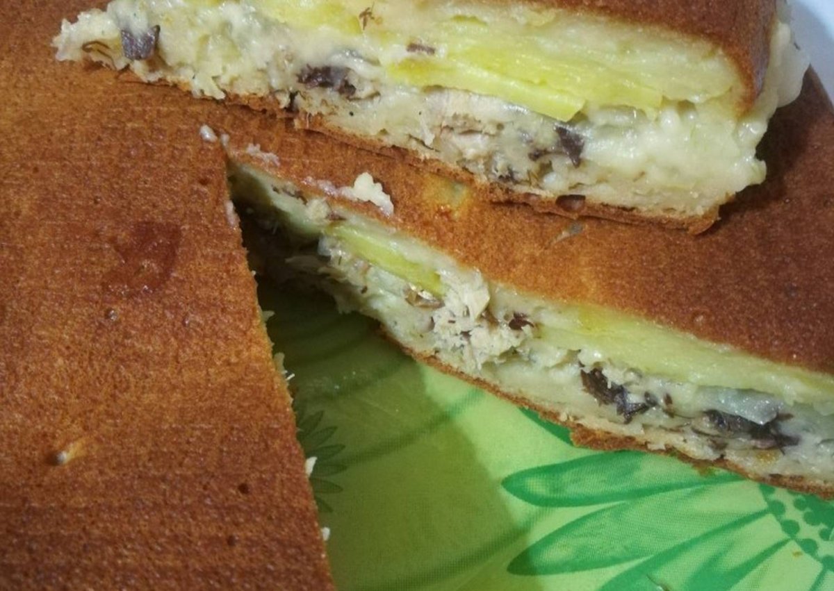 Влажный заливной пирог