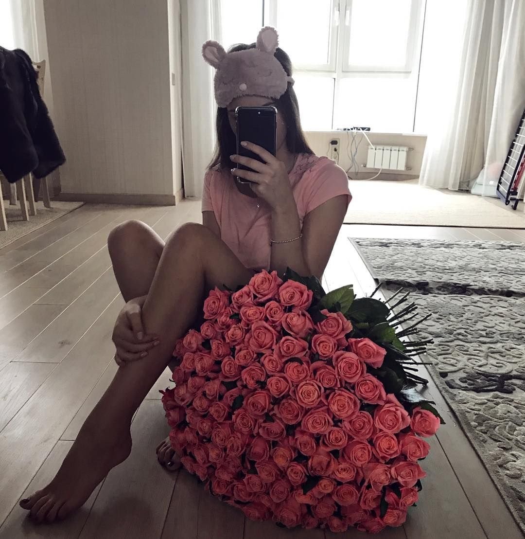 Стильный букет для девушки
