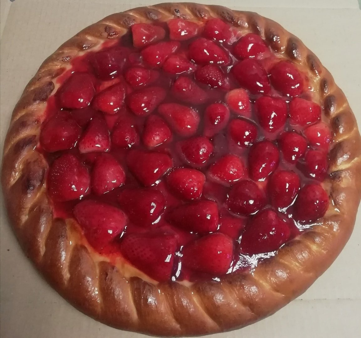 Пирог из клубники