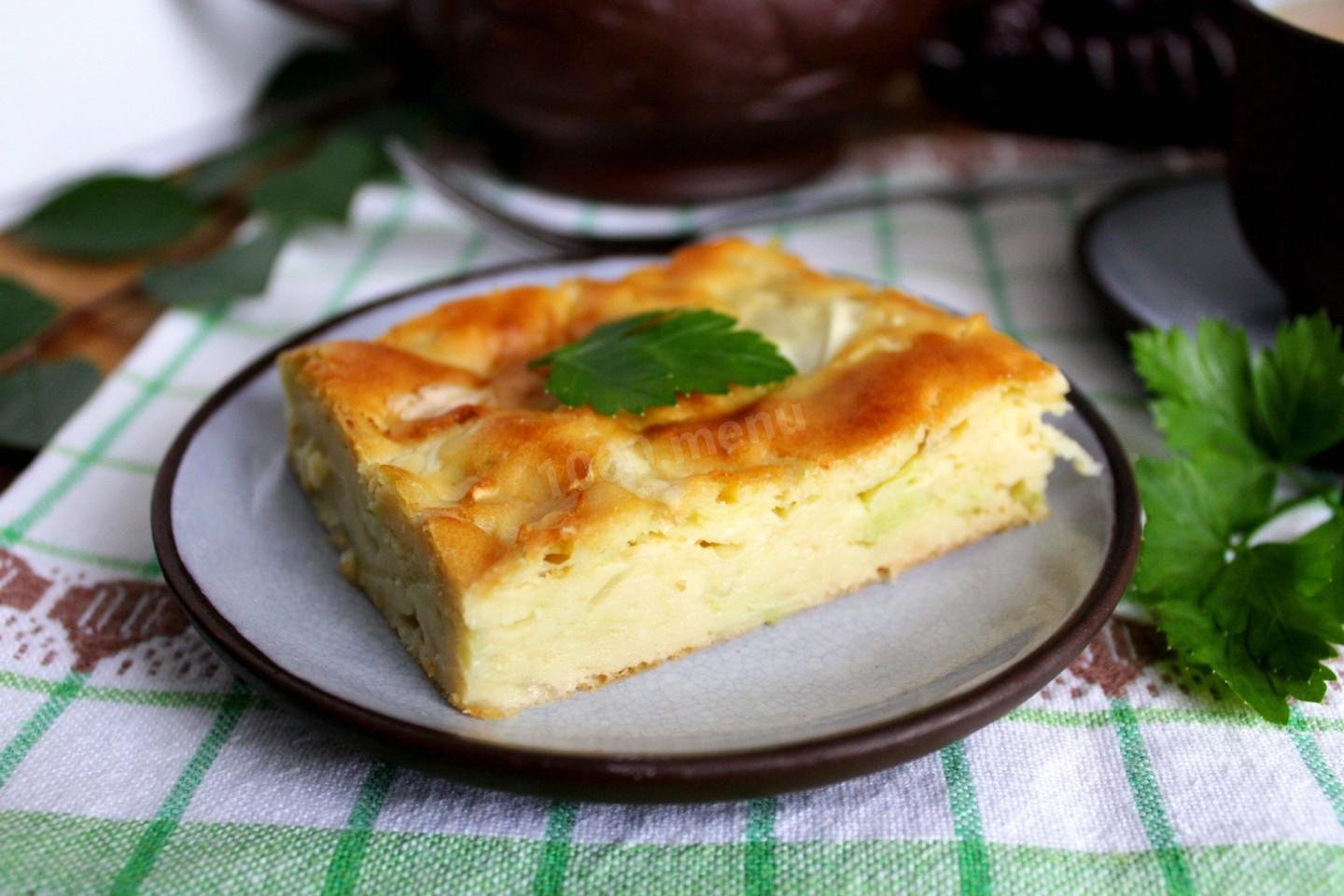 Пирог из жидкого теста на кефире с капустой и яйцом рецепт в духовке с фото