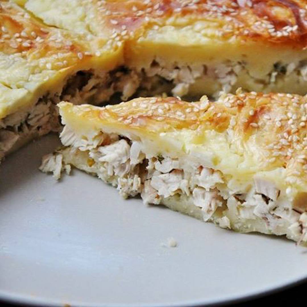 Пирог куриный лентяй
