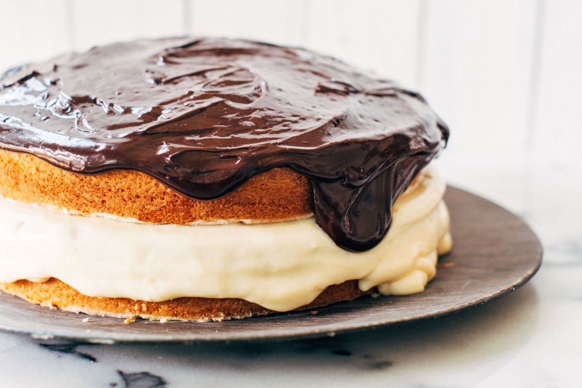Cake pie