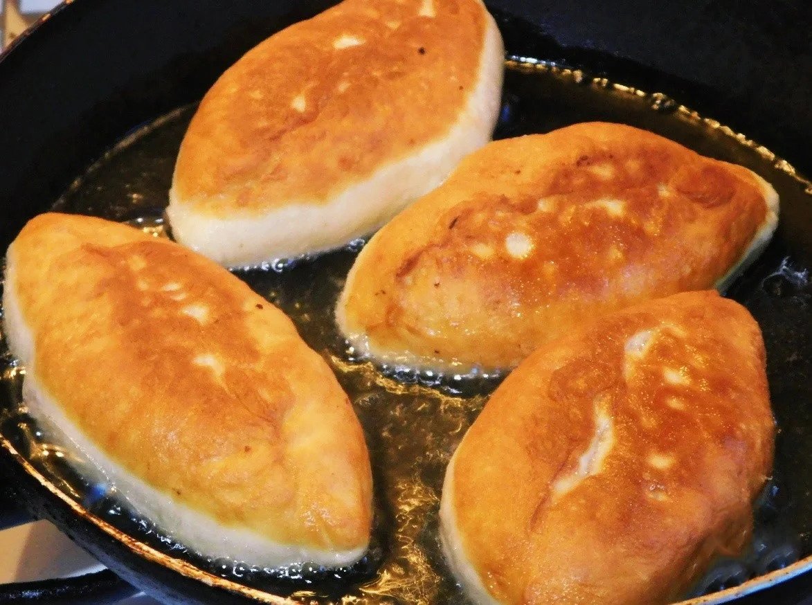Пирожки с картошкой жареные