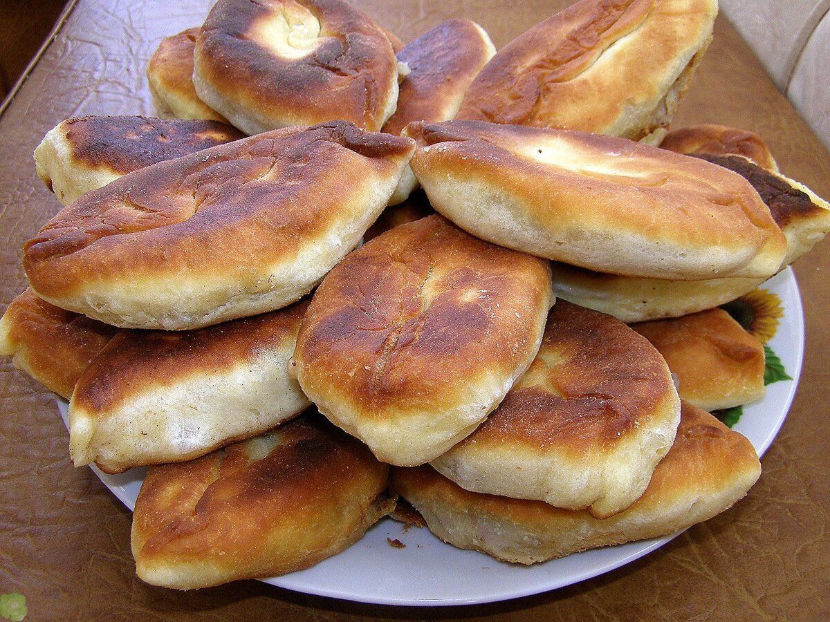 Пирожки домашние жареные