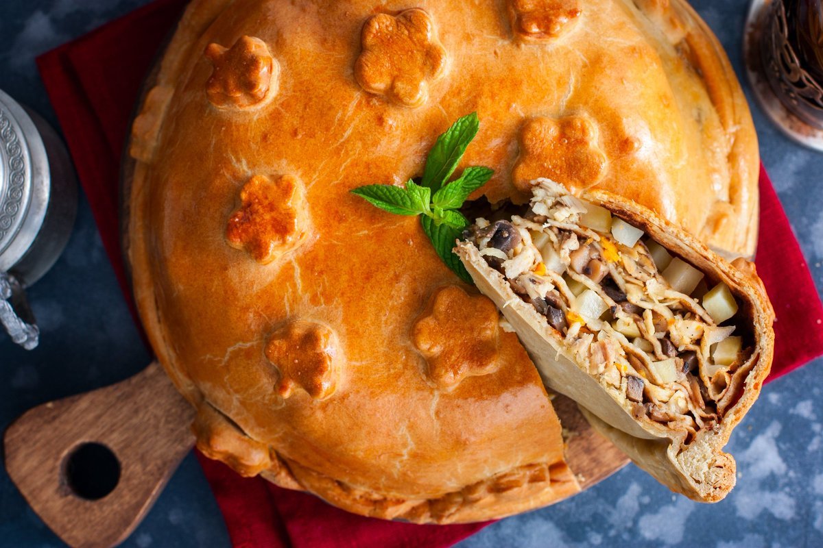 Блинный пирог курник