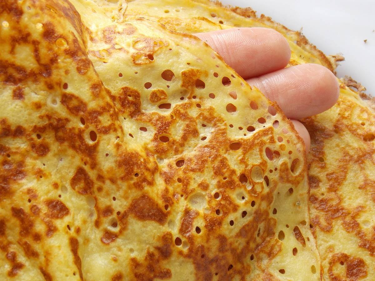 Блины тонкие с дырочками