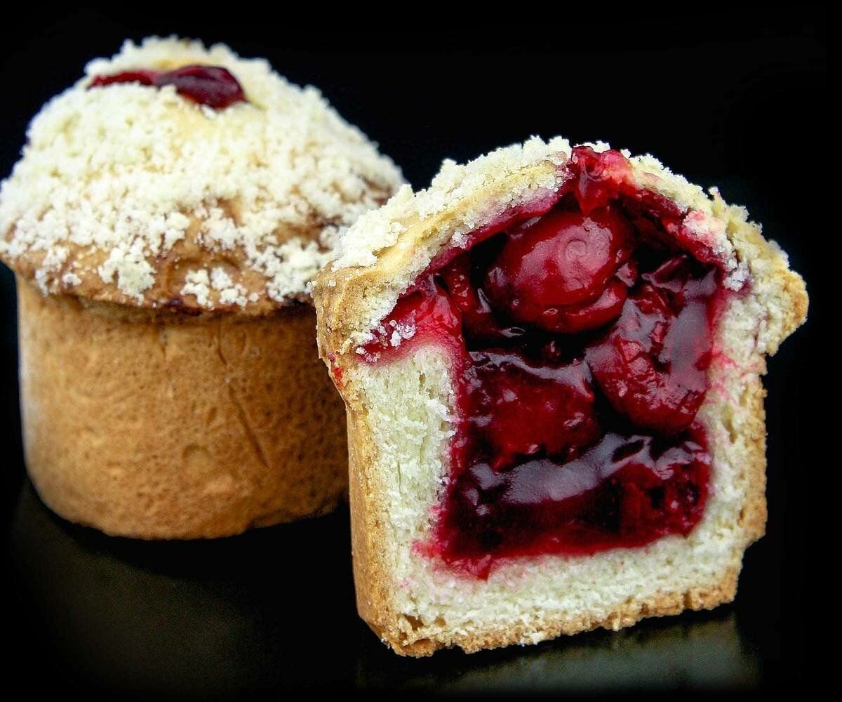 Корзиночки с творогом и ягодами