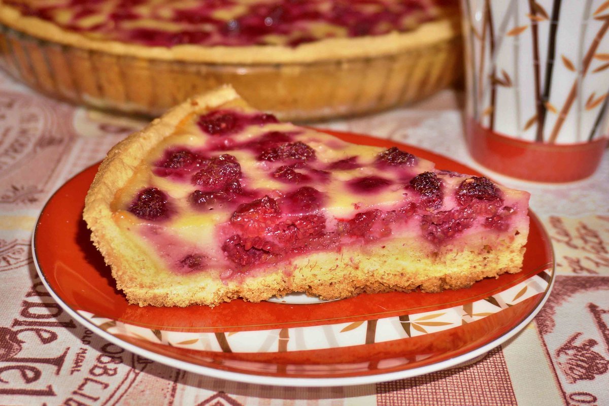 Пирог с клубникой