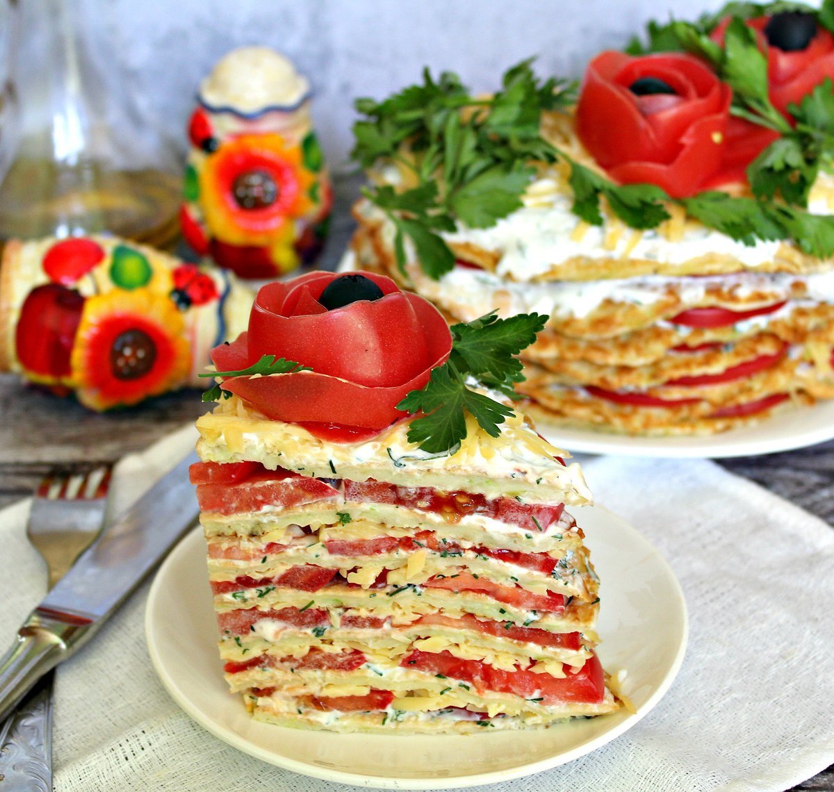 Блинный закусочный торт