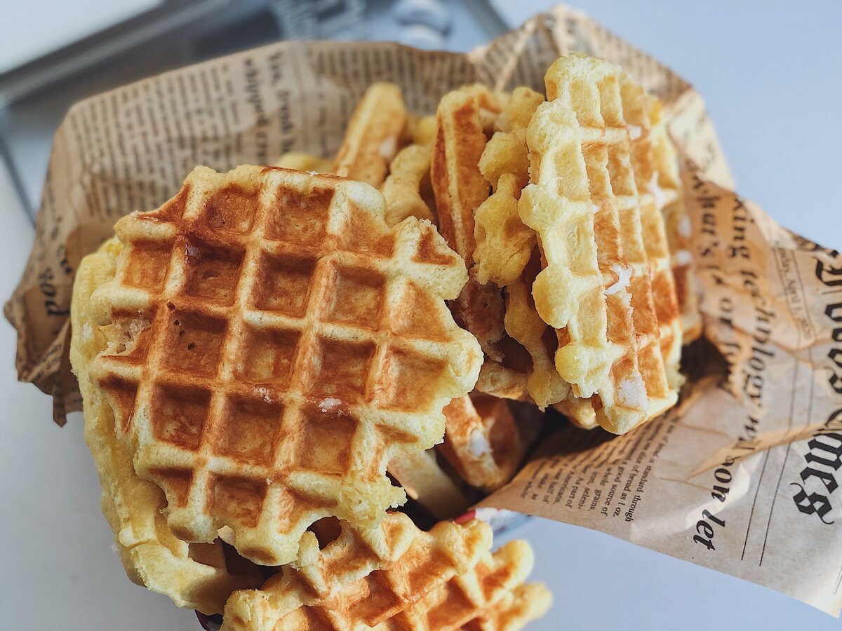 Waffles Cooking