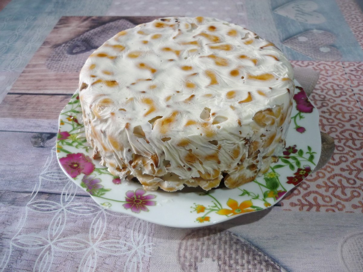 Торт из печенья без выпечки
