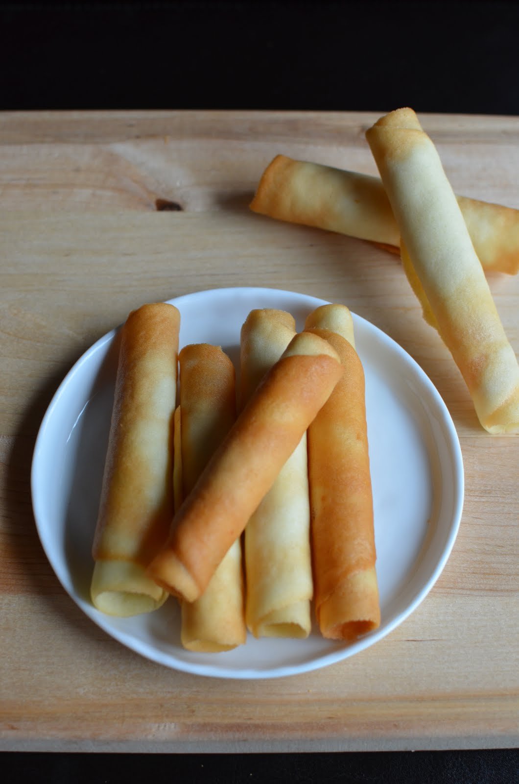 Сигаретки с ореховой начинкой