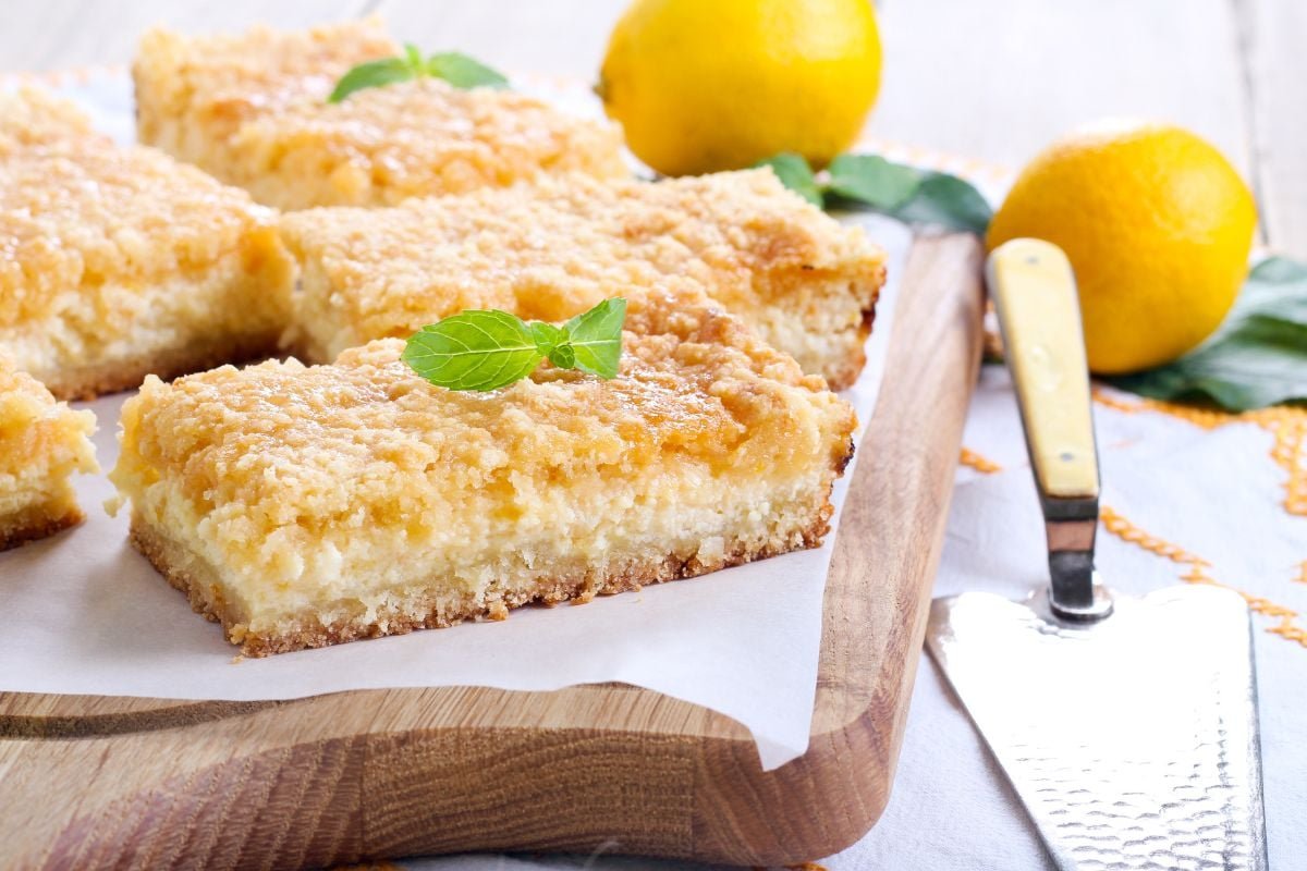 Лимонный пирог с меренгой