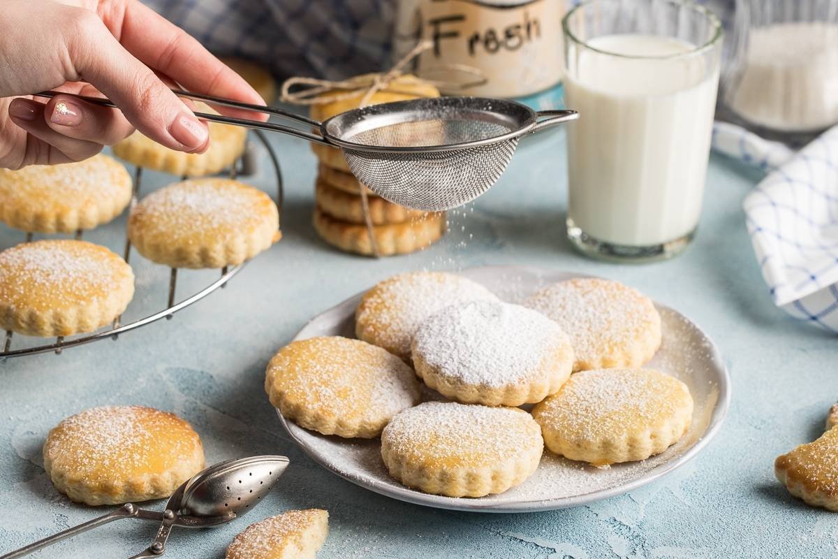 Печенье молочные коржики