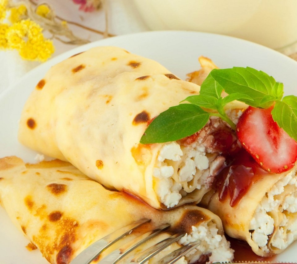Блины с курицей и грибами
