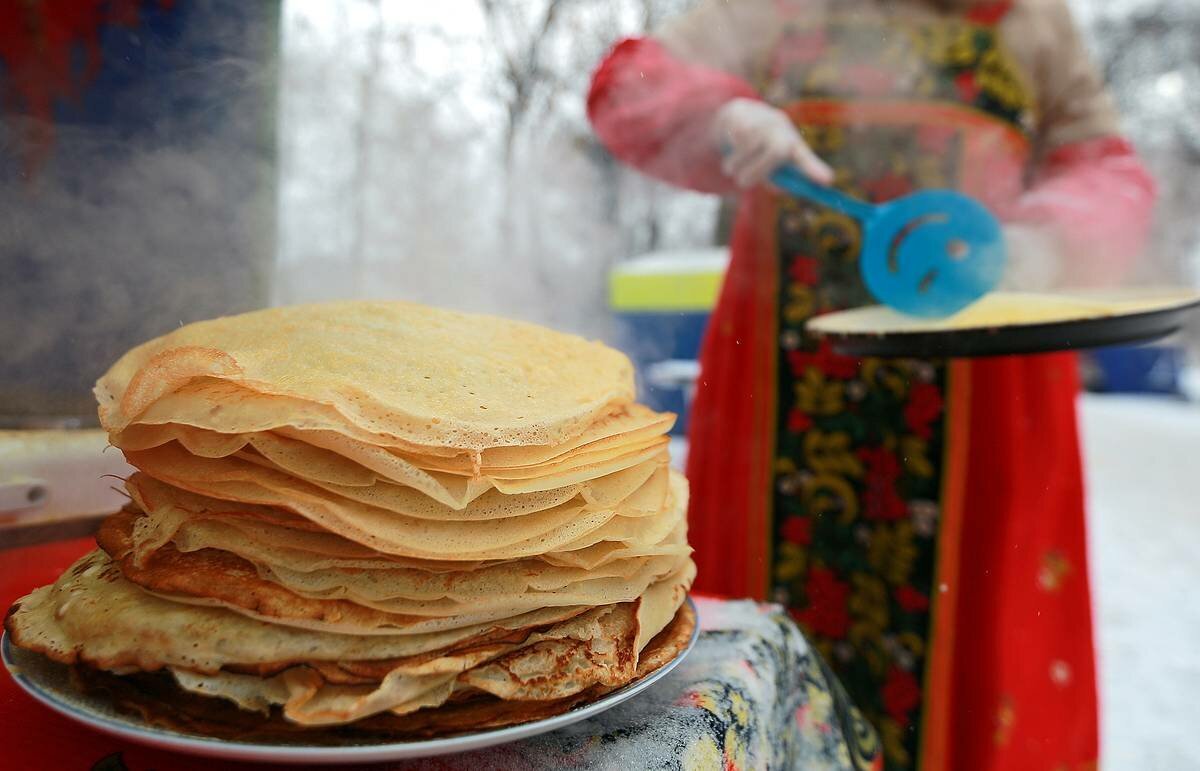 Масленица блины на улице