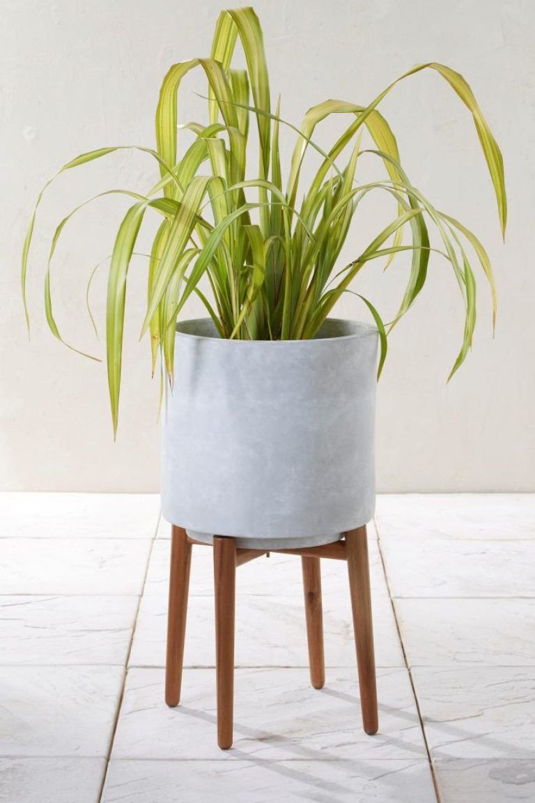 Дизайнерская подставка для цветов Planter by Romatti