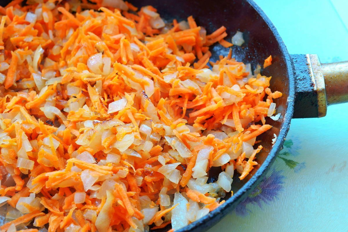 Пирог с капустой и яйцом