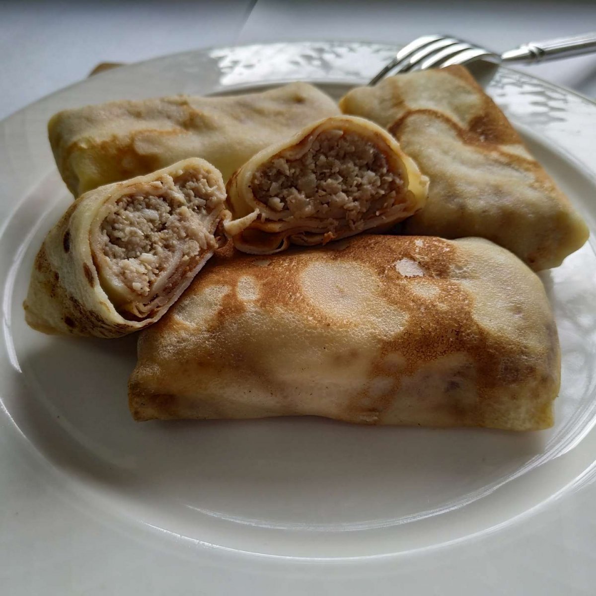 Блины с начинкой из фарша