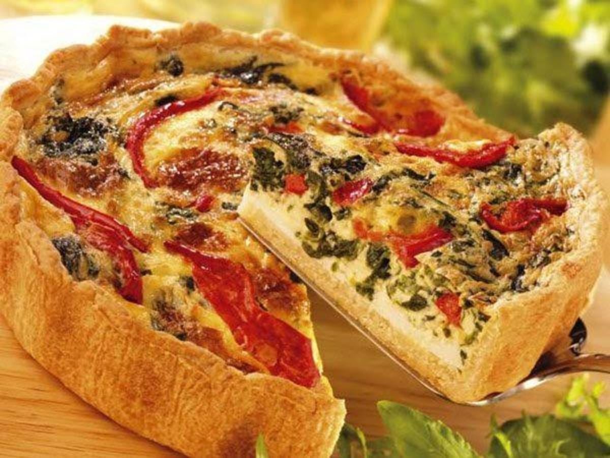 Открытый пирог с овощами