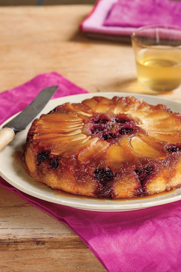 Французские пирожные с яблоками