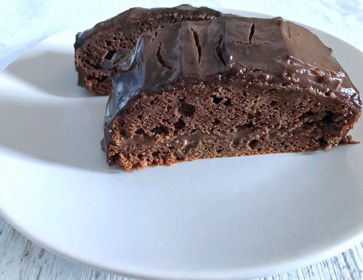 Влажный шоколадный пирог на кефире