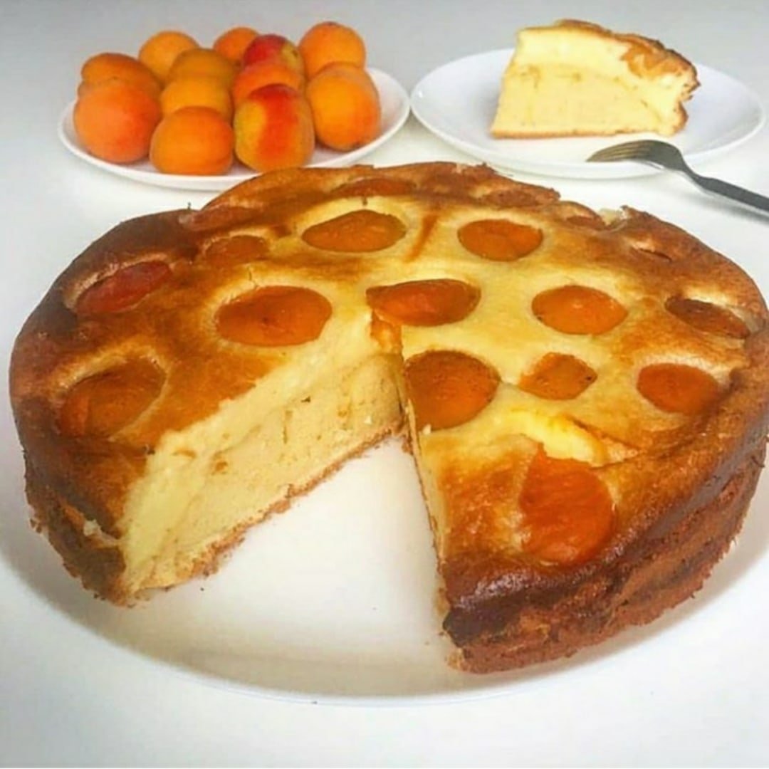 Творожный пирог с абрикосами