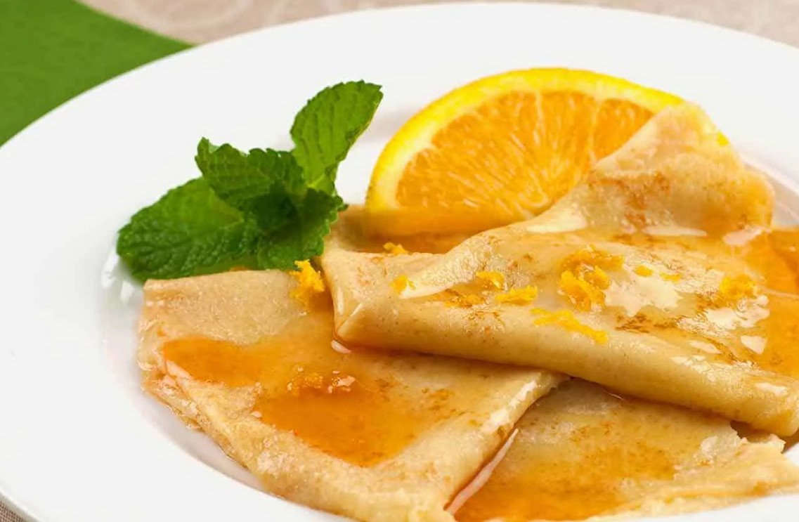 Креп Сюзетт с апельсиновым соусом