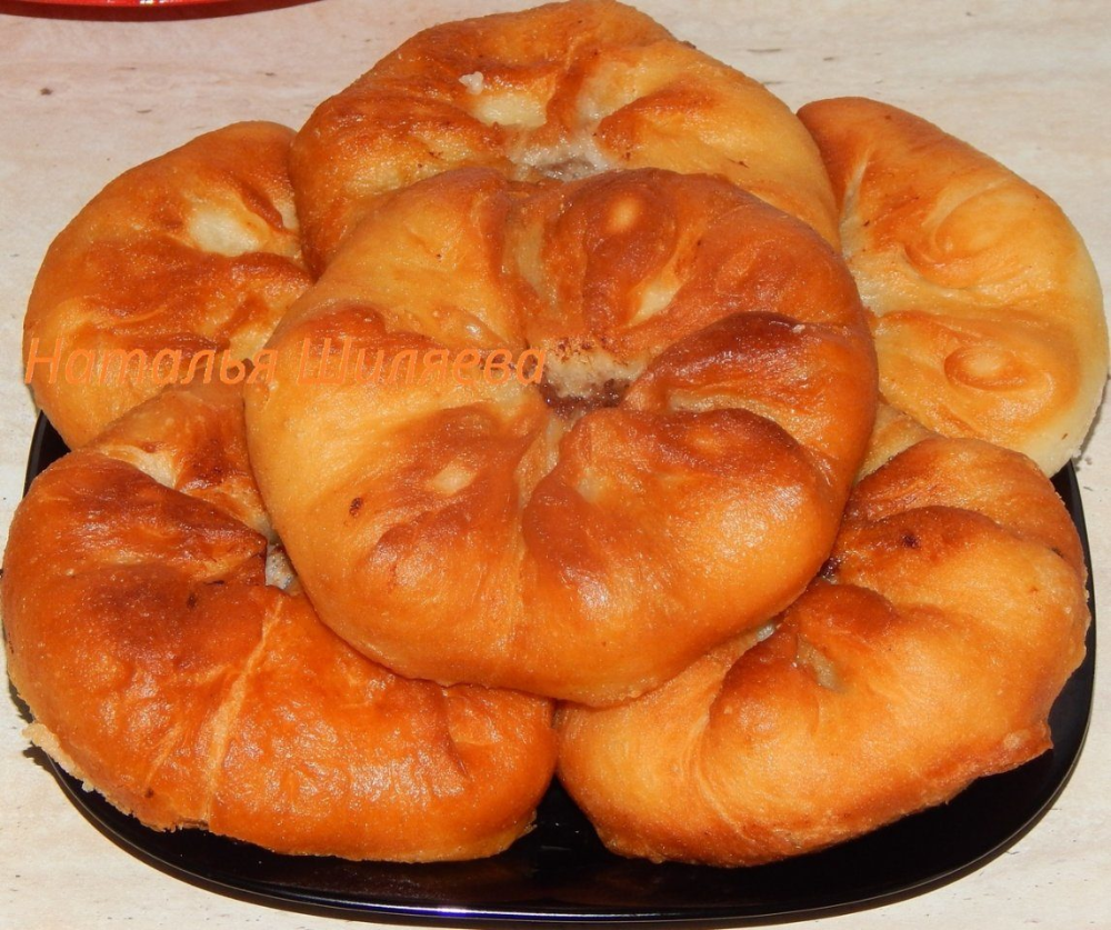 Мясные пирожки