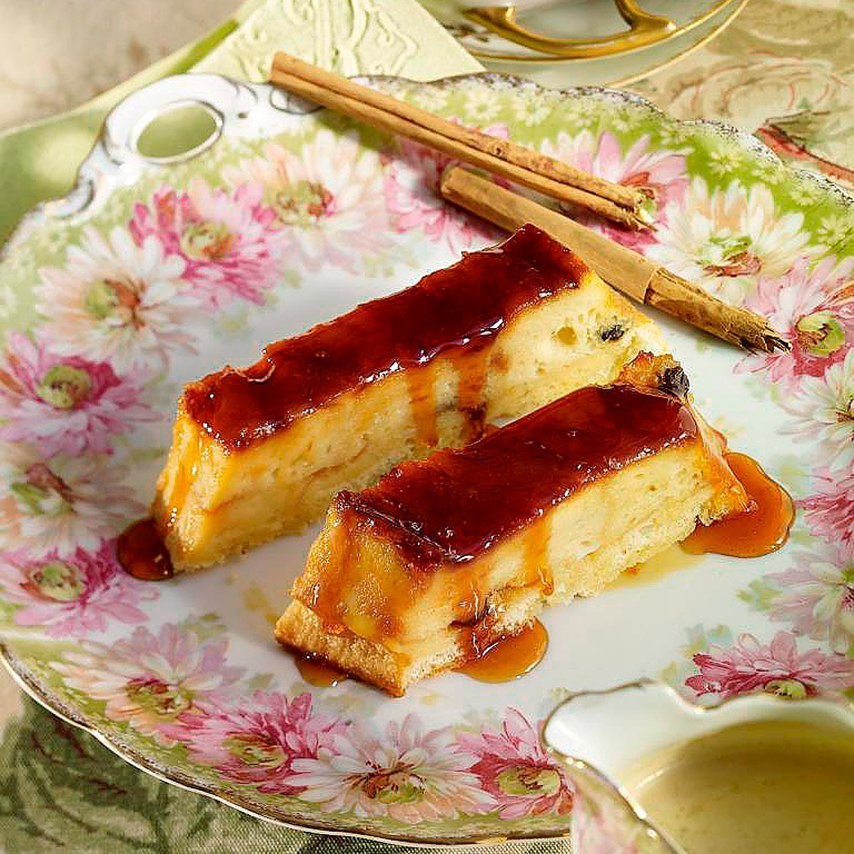 Шарлотка с творогом