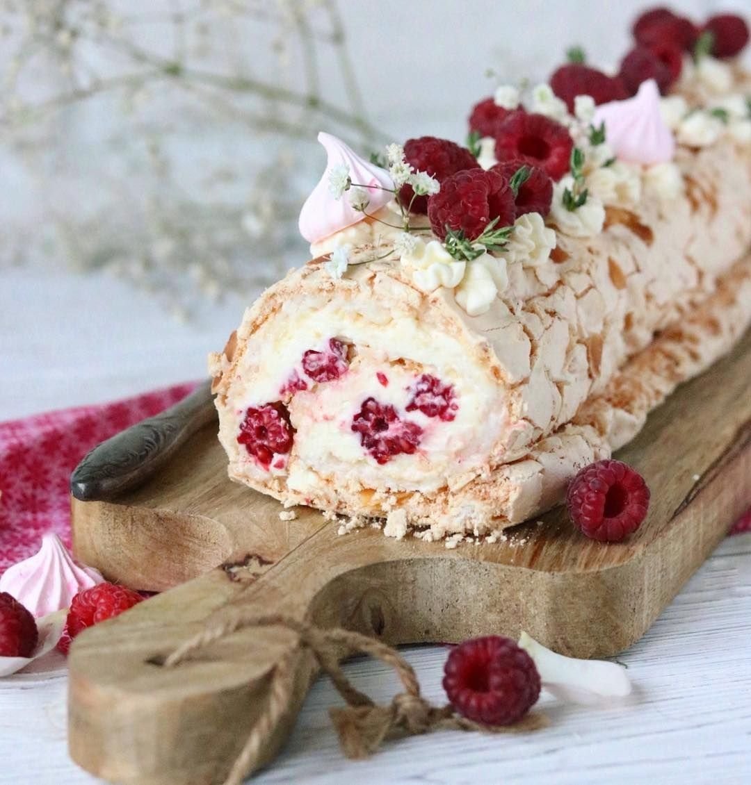 Cake aesthetic