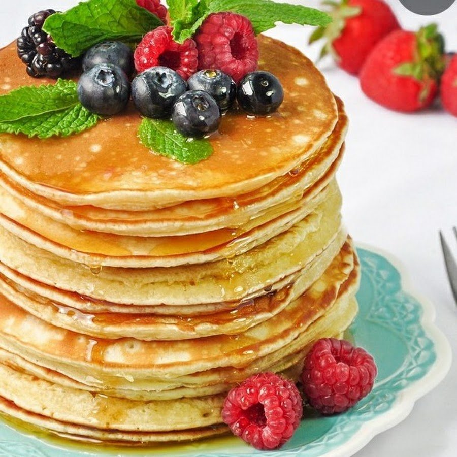 Блинчики с карамельными яблоками