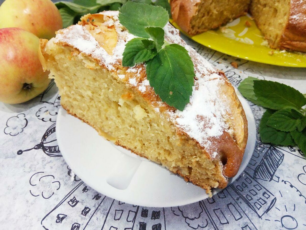 Шарлотка с яблочным повидлом