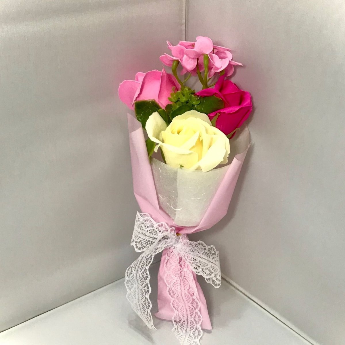 Мини букеты из мыльных роз