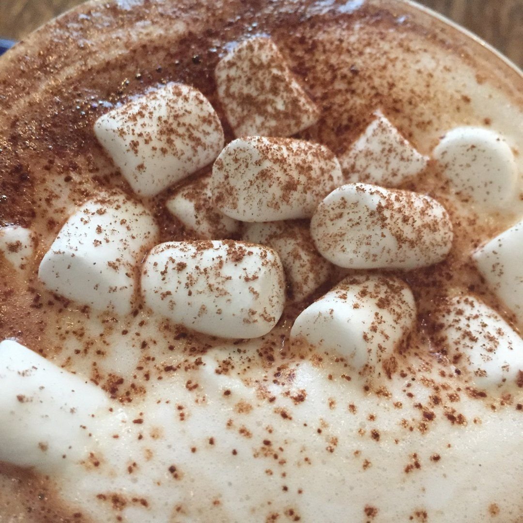 Макаронс с фундуком