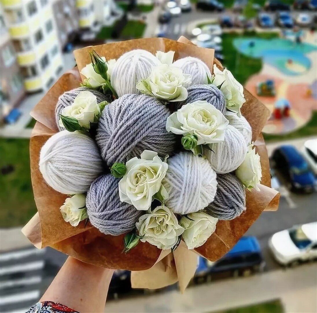 Вкусные фруктовые букеты для мамы