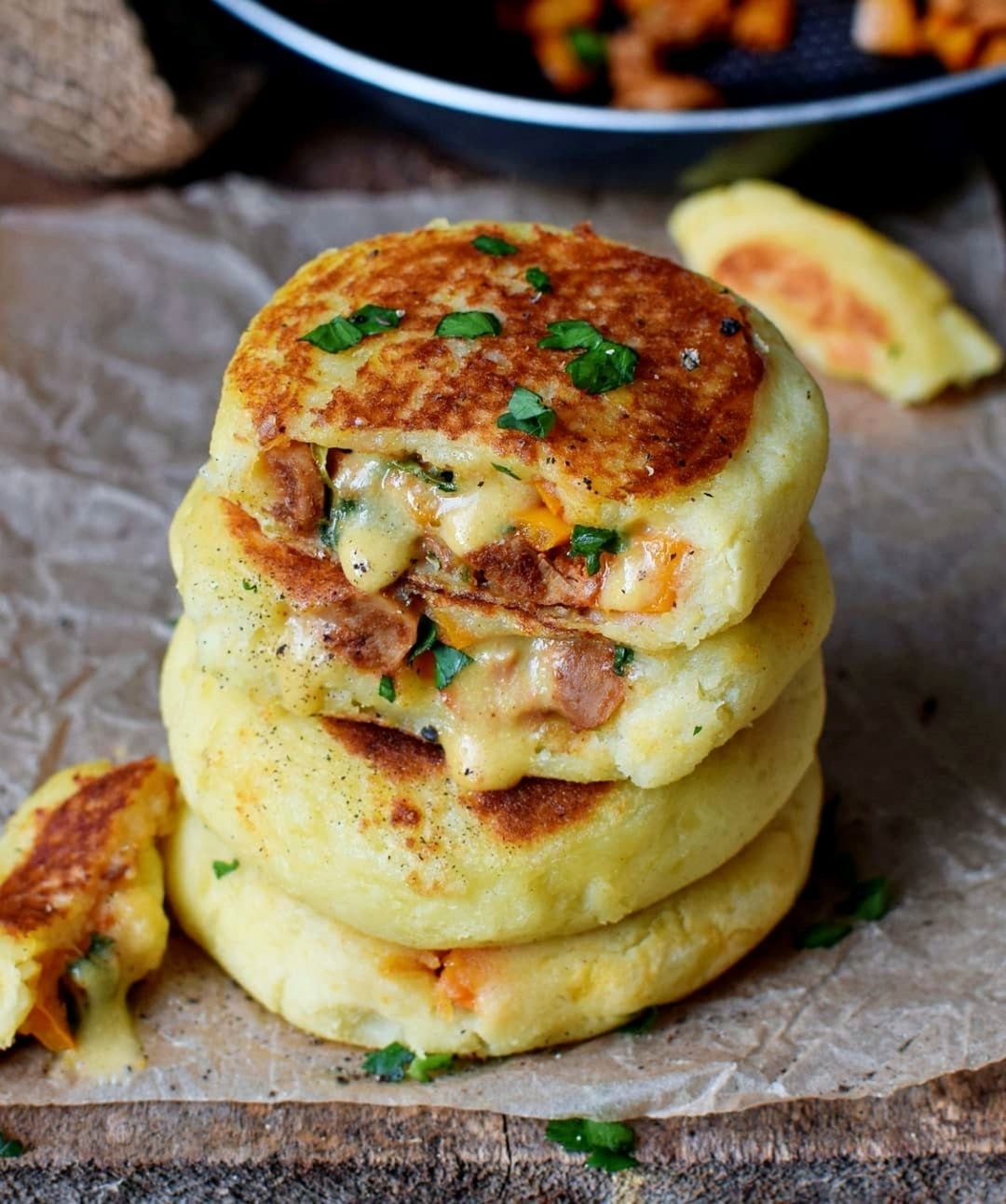 Блины с картошкой и грибами
