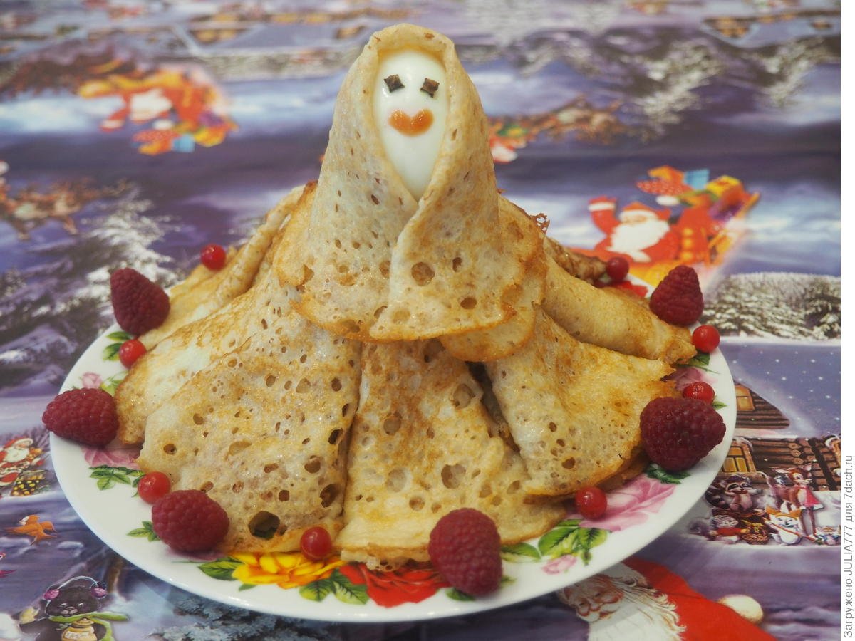 Кукла из блинов