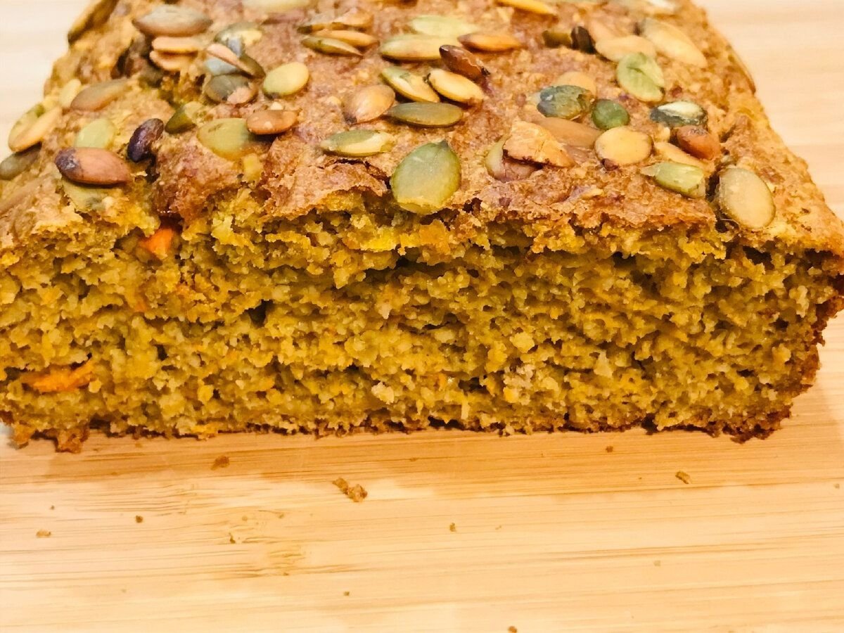 Irish Apple Cake with Oatmeal
