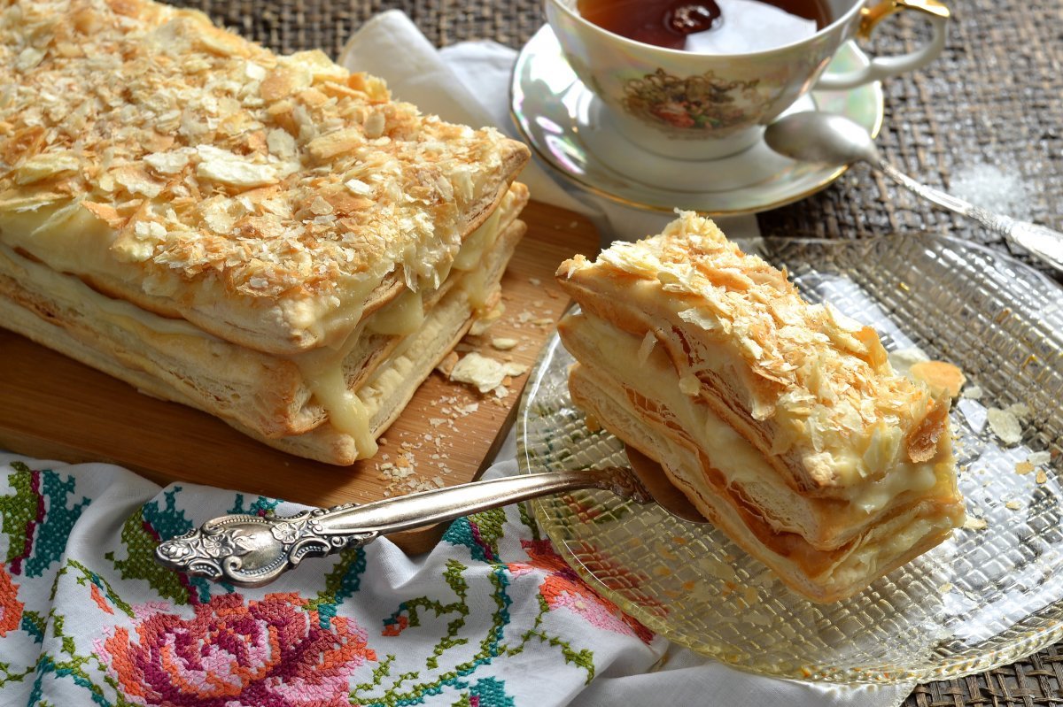Классический слоеный Наполеон