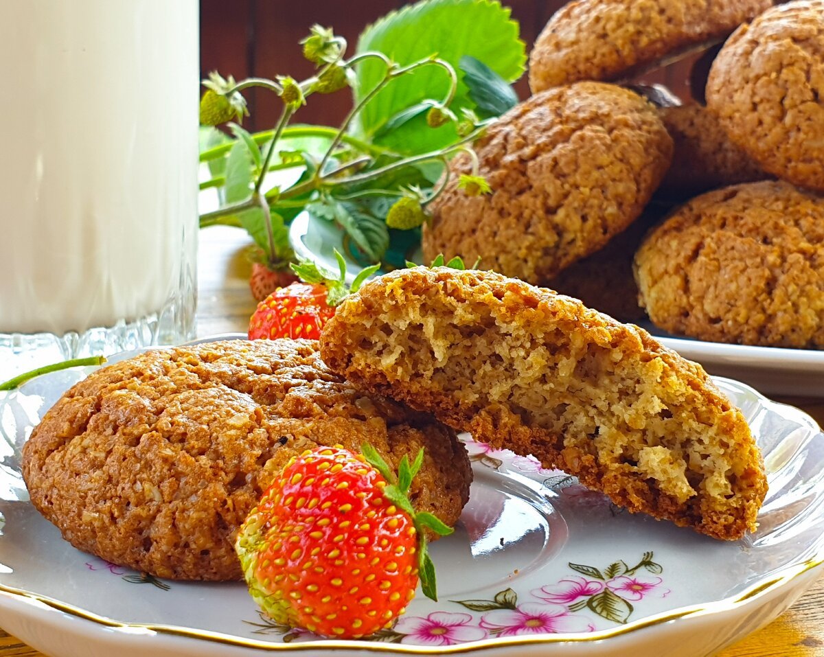 Печенье с сухофруктами и орехами