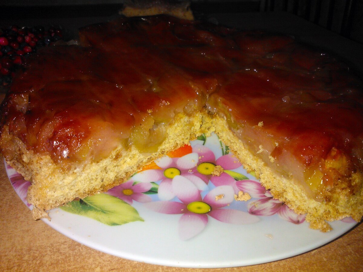 Янтарный пирог с яблоками
