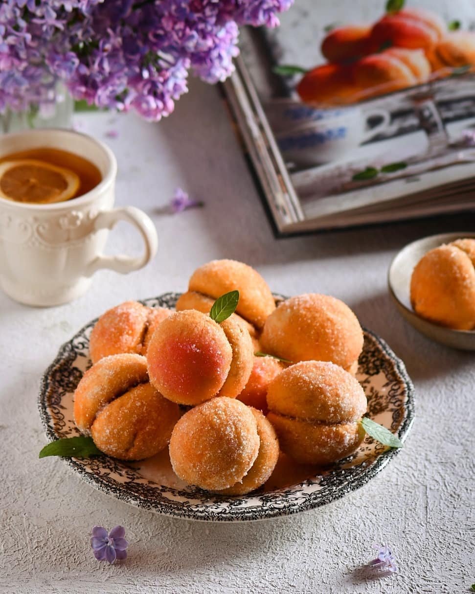 Персики печенье с поваром