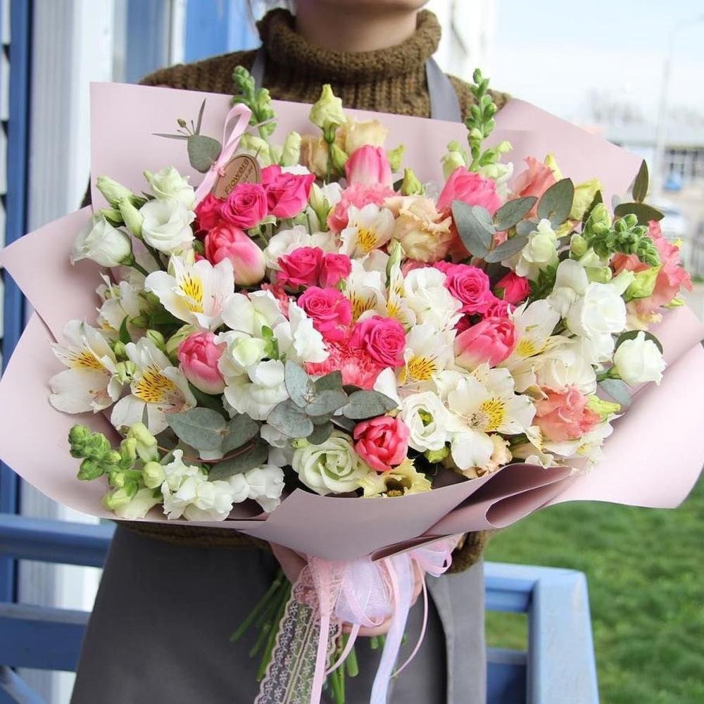 Букет в шляпной коробке
