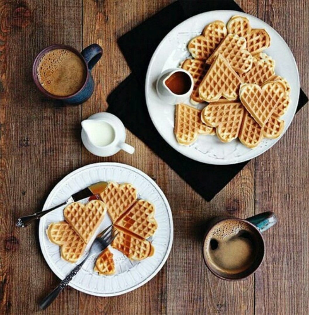 Миндальное печенье молоко