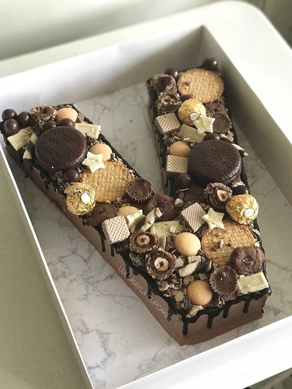 Торт из печенья с заварным кремом